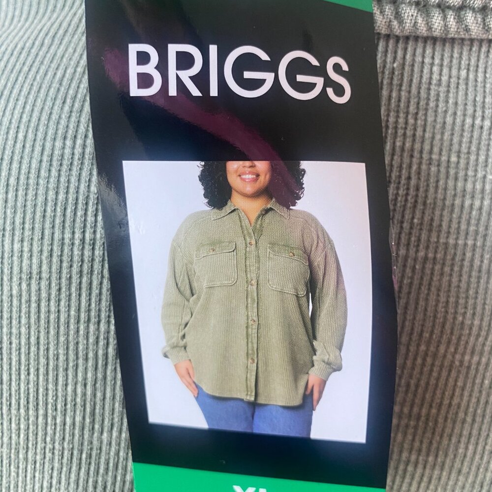 Briggs XL Women’s Green Long Sleeve Waffel Knit Button up Top